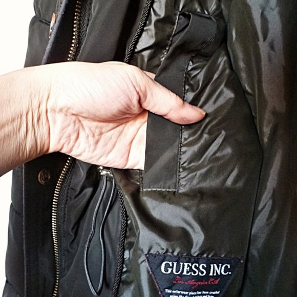 GUESS Women Hooded Puffer Jacket / Parka in Black - Picture 8 of 13